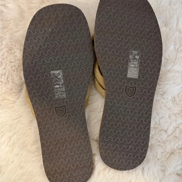 Rothy's Beige Braided Women's Sandals - Picture 2 of 3